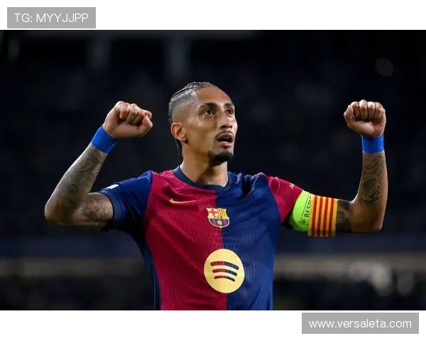 拉菲尼亚在国家德比中的神奇扑救助力球队实现关键胜利